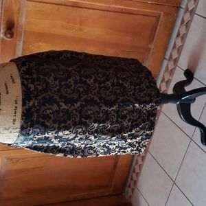 NWT Worthington damask black and gold size 16 belted cocktail skirt.